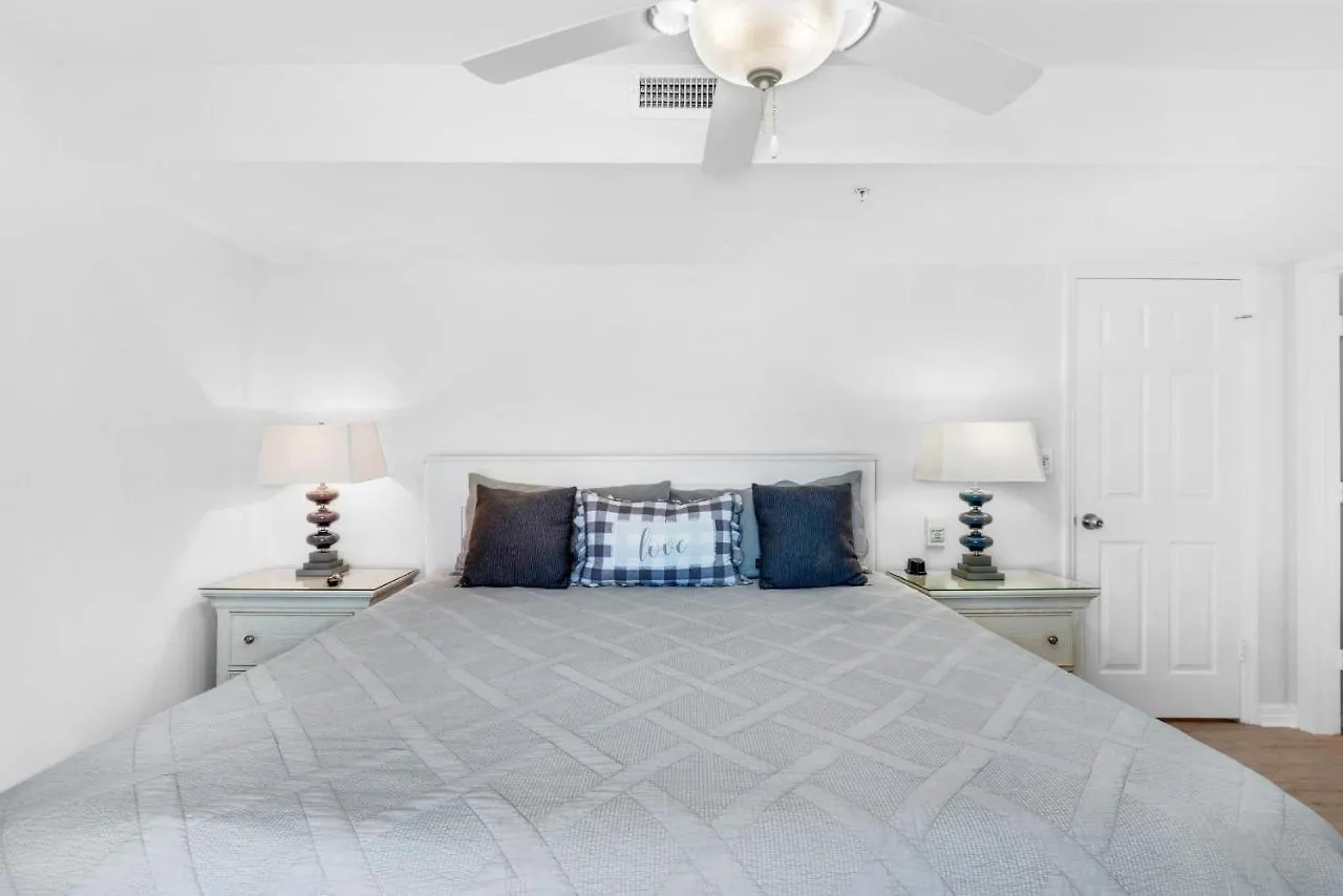Pelican Beach Resort 501 Destin